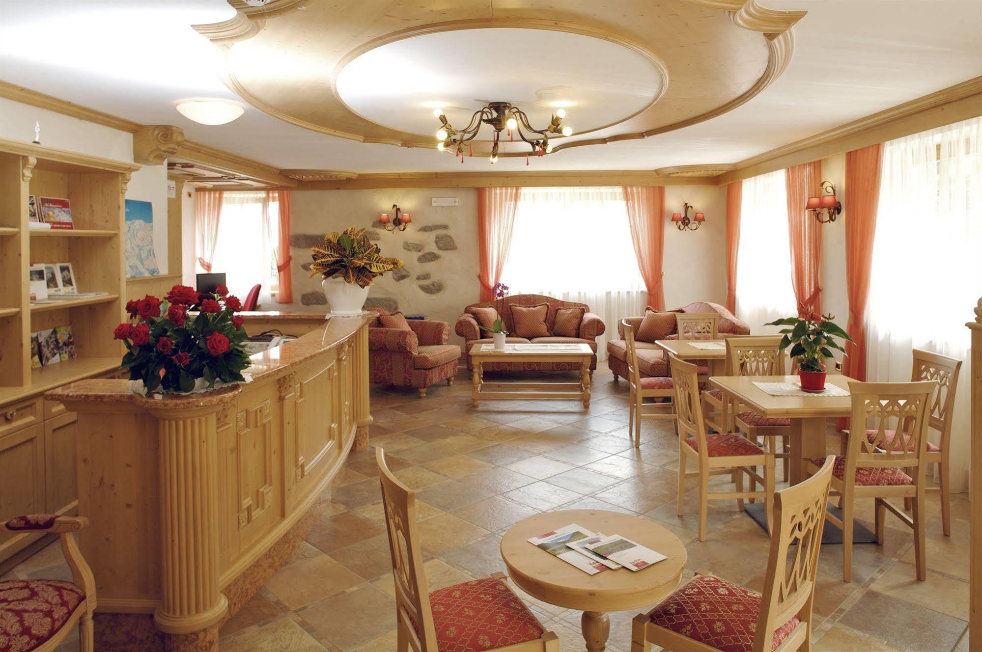 קומזדורה Hotel Almazzago מראה חיצוני תמונה